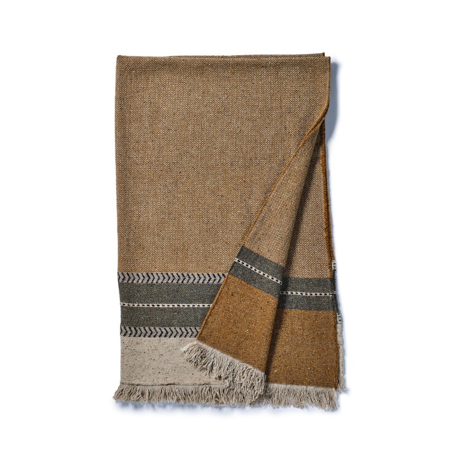 Hot Heath Ceramics Montana Throw In Gold